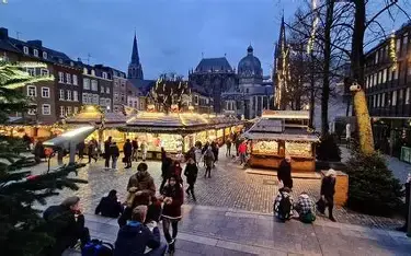 aix la chapelle marche de noel.webp